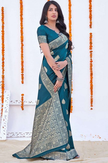 Weaving Banarasi Saree in Blue Banarasi silk
