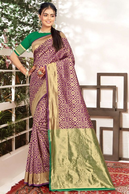 Banarasi Saree Banarasi silk in Purple with Weaving