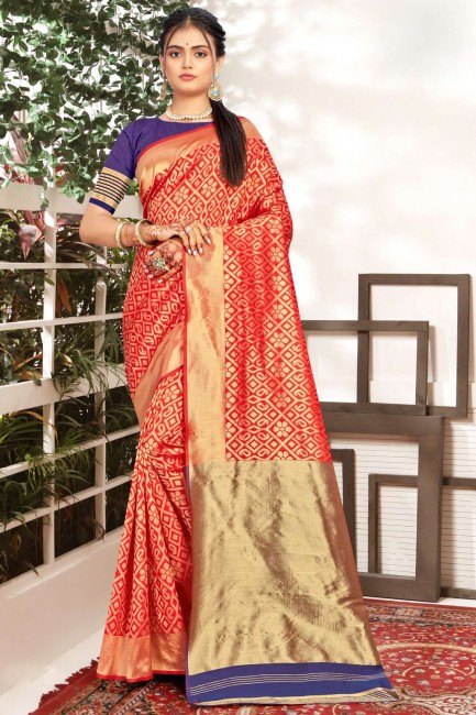 Banarasi Saree with Weaving Banarasi silk in Red