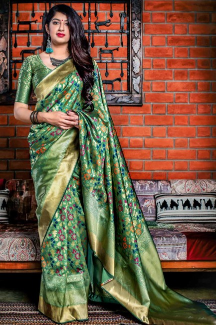 Voguish Green Banarasi Silk saree