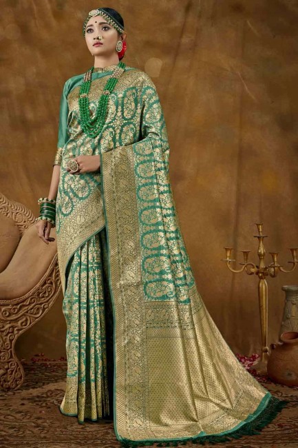 Indian Ethnic Weaving Banarasi Saree in Green