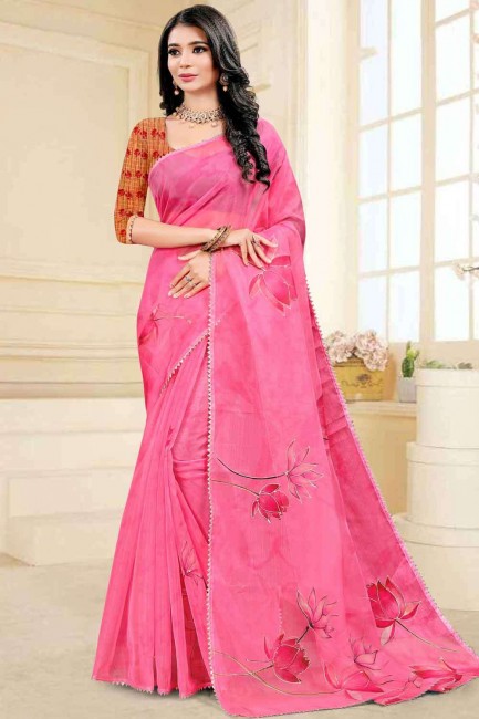 Alluring Silk Saree in Pink