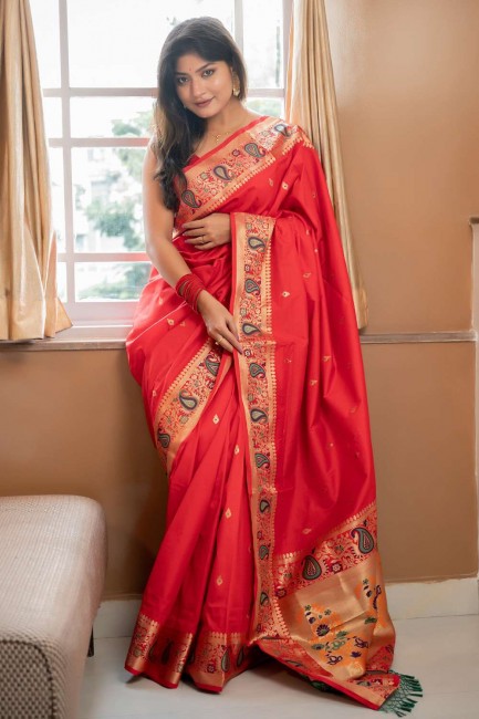 Red Nakshi,weaving Banarasi Saree in Banarasi silk