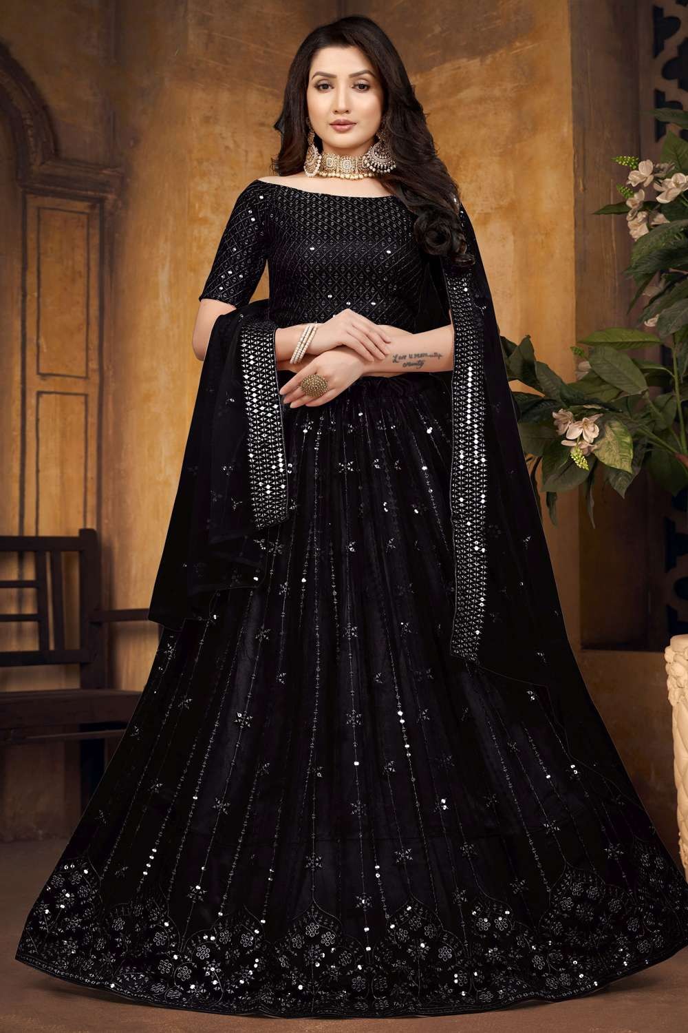Heavy Net Fabric Wedding Lehenga Choli In Black Color